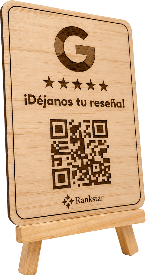 Expositor Rankstar de madera para reseñas de Google, sobre su caballete
